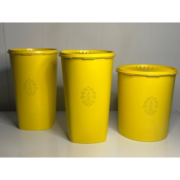 VTG 70s Tupperware Harvest Gold Canisters 10.25" – Complete Set of 3  #1222-5 #1 - Picture 1 of 8
